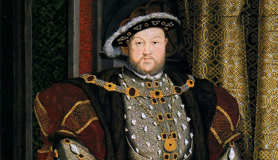 henry viii in full royal regalia, most famous inhabitant of hampton court palace