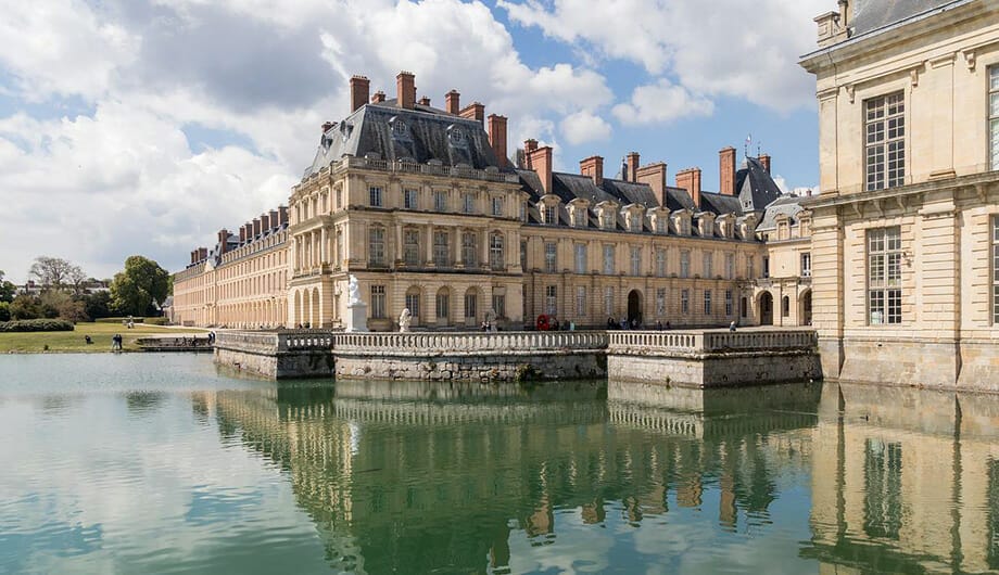 chateau fontainebleau free admission paris