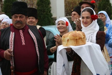 moldova tour package deals bread